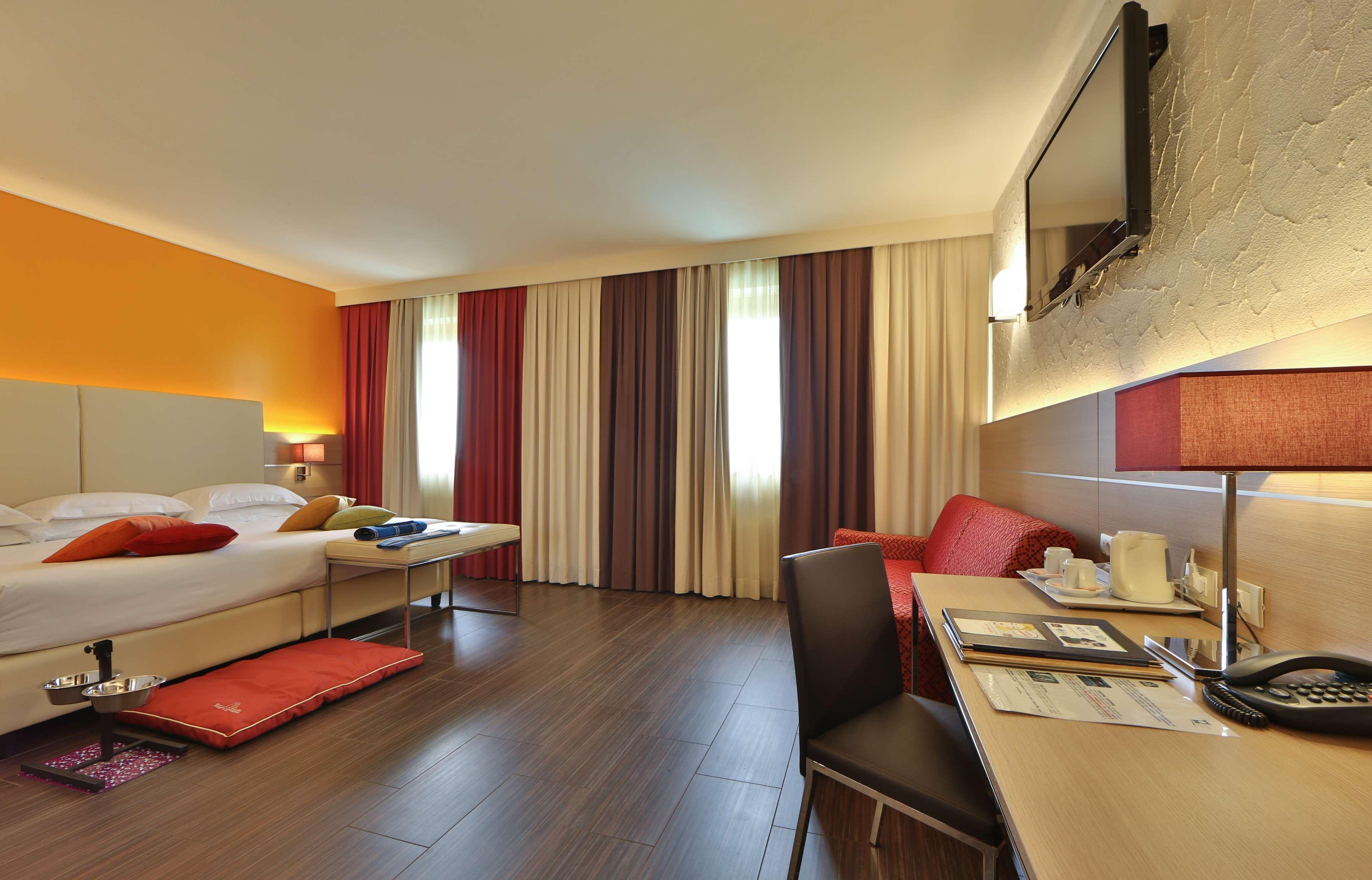 Best Western Plus Soave Hotel 圣博尼法乔 外观 照片