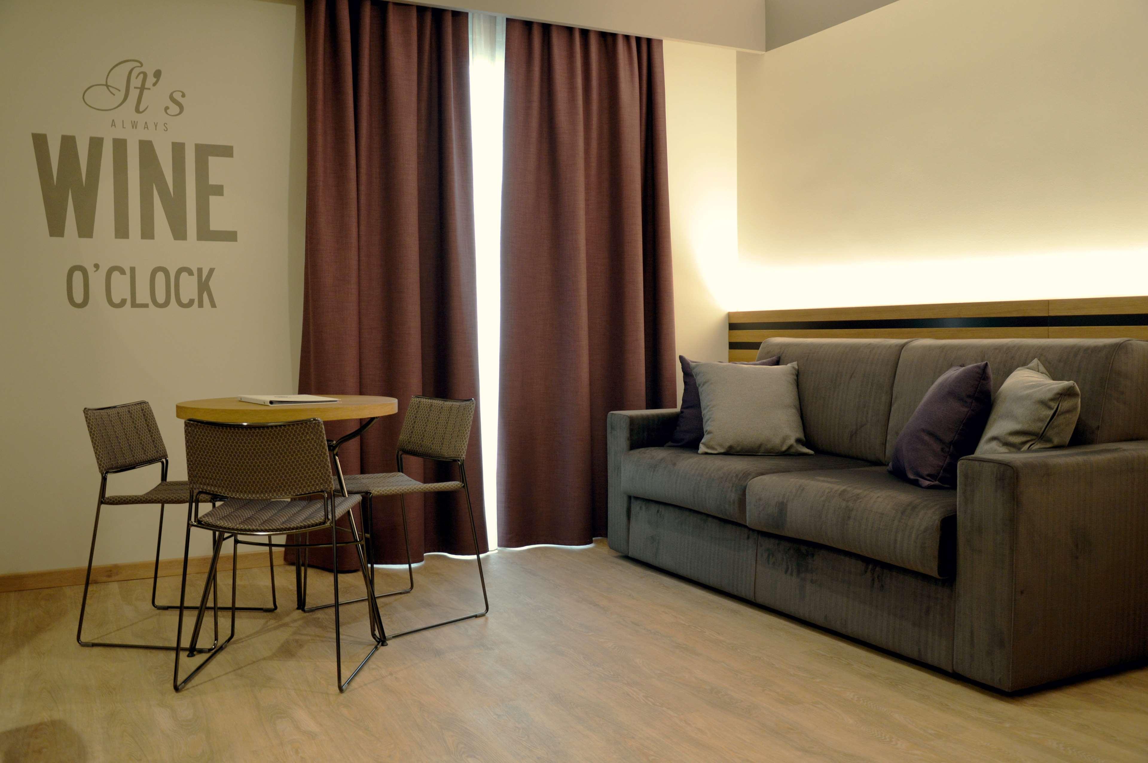 Best Western Plus Soave Hotel 圣博尼法乔 外观 照片