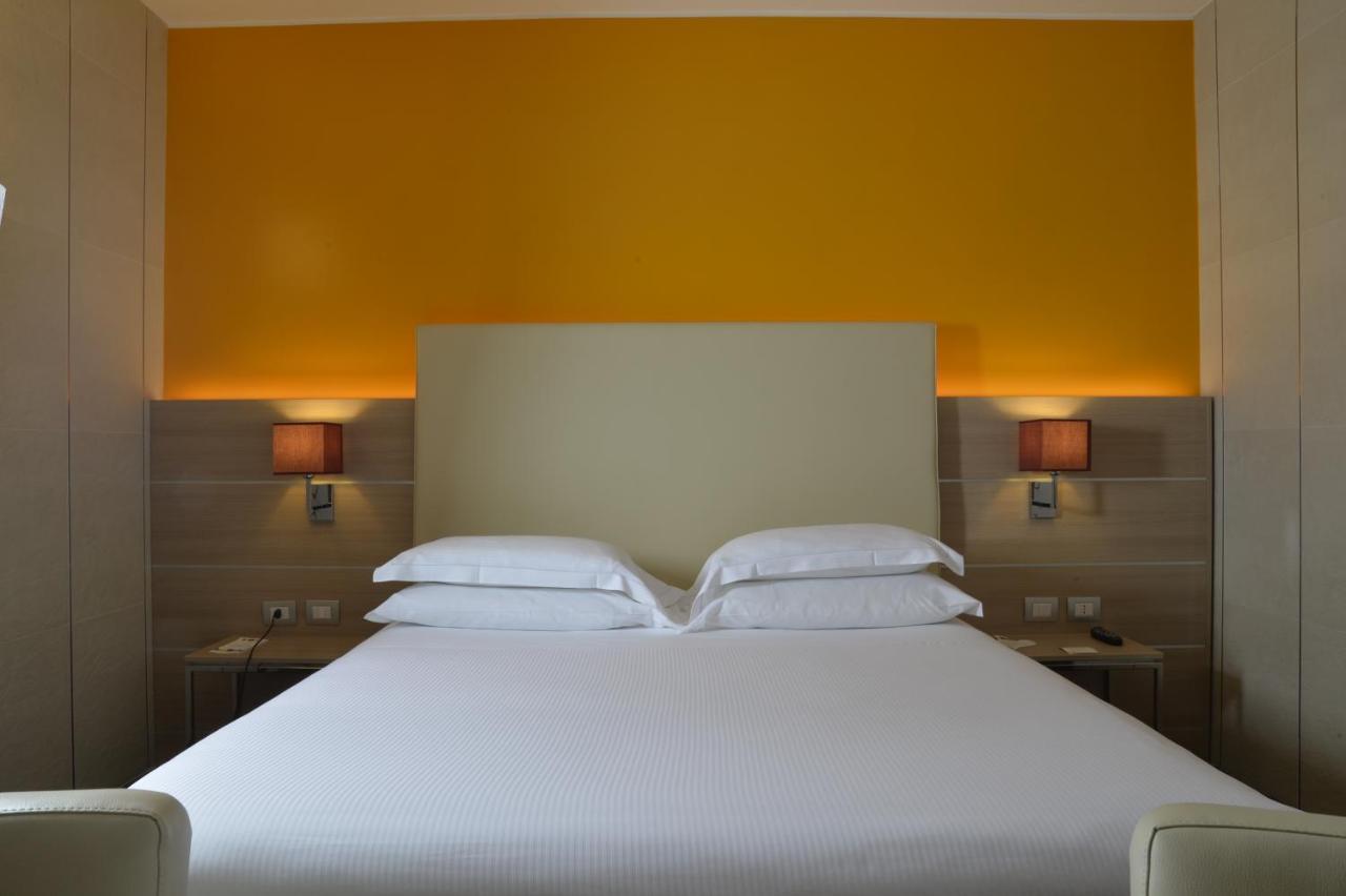 Best Western Plus Soave Hotel 圣博尼法乔 外观 照片