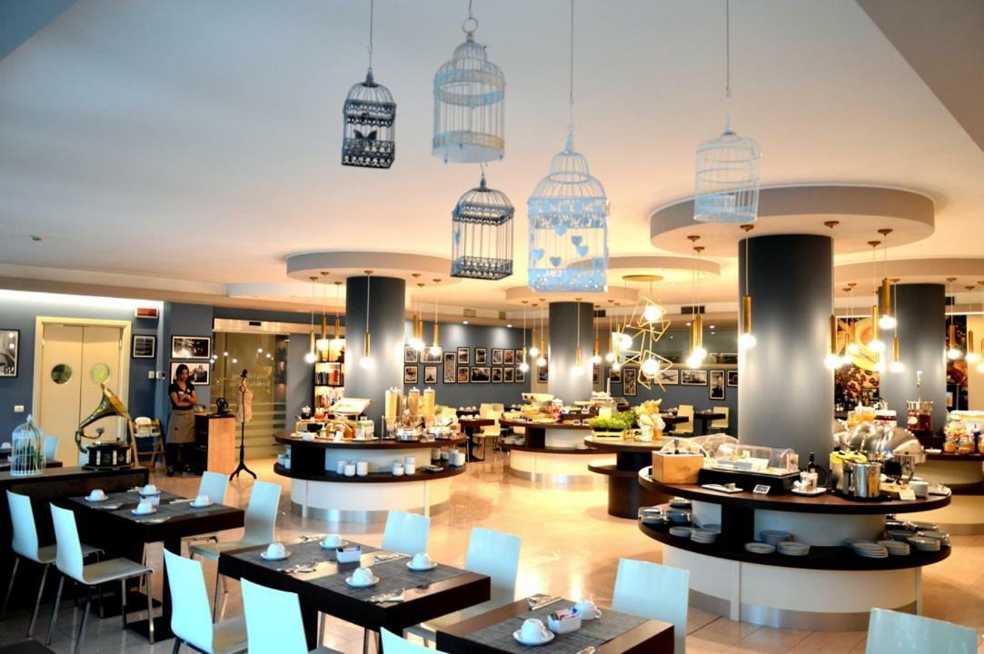Best Western Plus Soave Hotel 圣博尼法乔 外观 照片